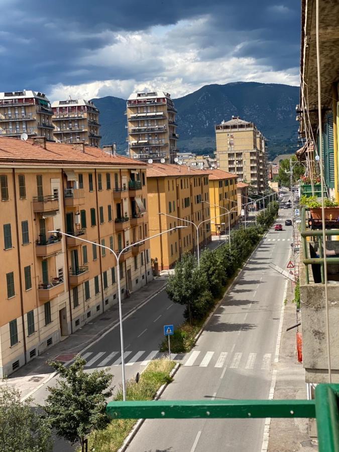 La Casa Di Alan Hotel Terni Exterior photo